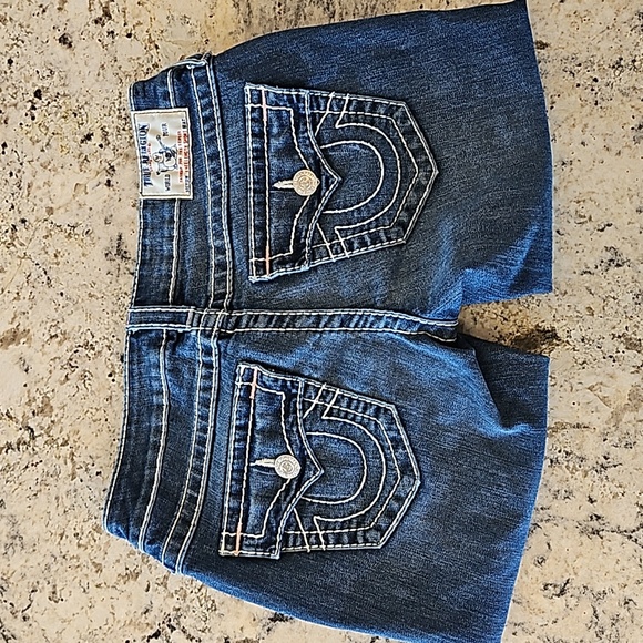 True Religion Bermuda Jean Shorts - Picture 5 of 13